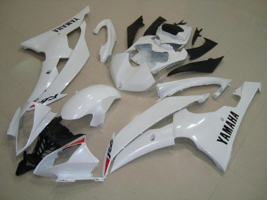 Blanco Perla Plástico R6 08-16