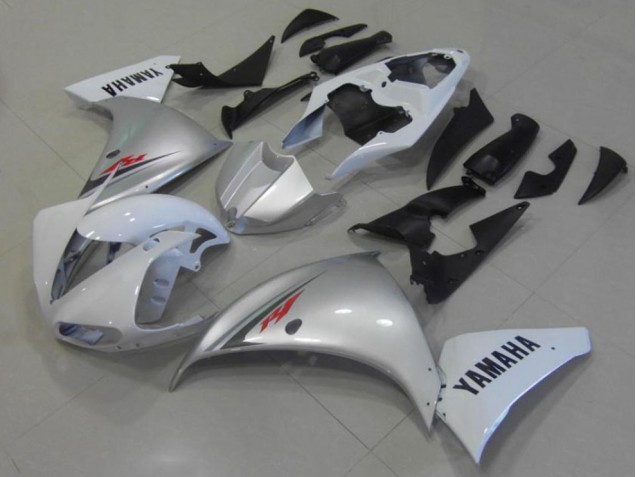 Blanco Plata Carenado R1 12-14