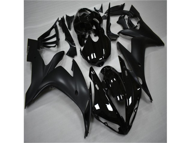 Brillante Negro Mate Carenado R1 04-06 Brillante Negro Mate Carenado R1 04-06