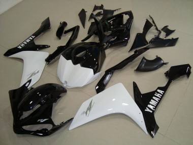 Negro Blanco Oro Carenado R1 07-08