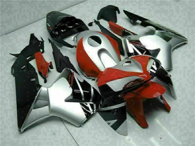 Negro Plata Rojo Carenado CBR 600 RR 05-06 Negro Plata Rojo Carenado CBR 600 RR 05-06