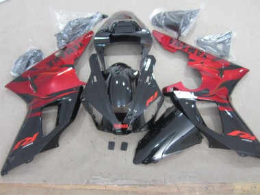 Negro Rojo Carenado R1 00-01