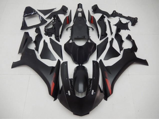 Negro Rojo Carenado R1 15-19 Negro Rojo Carenado R1 15-19
