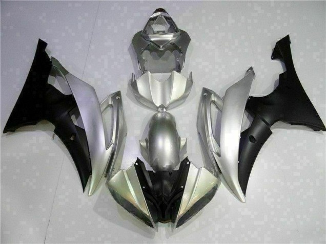 Plata Negro Carenado R6 08-16